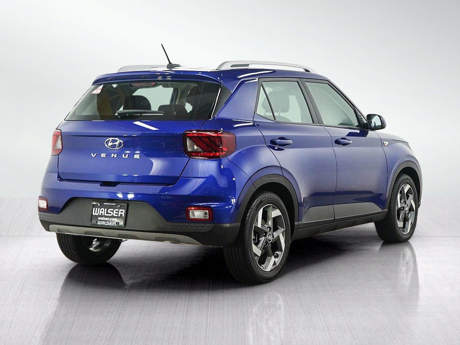 2023 Hyundai Venue SEL - Photo 6