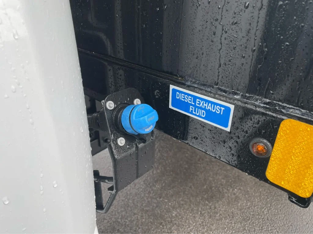New 2025 Oxford White Ford F-550® XL image 12