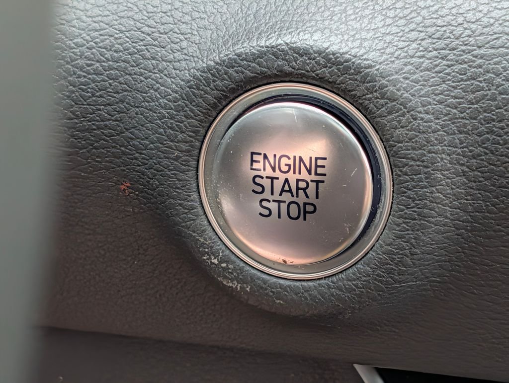 2020 Hyundai Sonata Limited - Photo 29