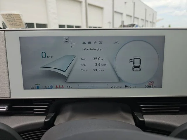 Used 2023 Gray Hyundai SEL image 19