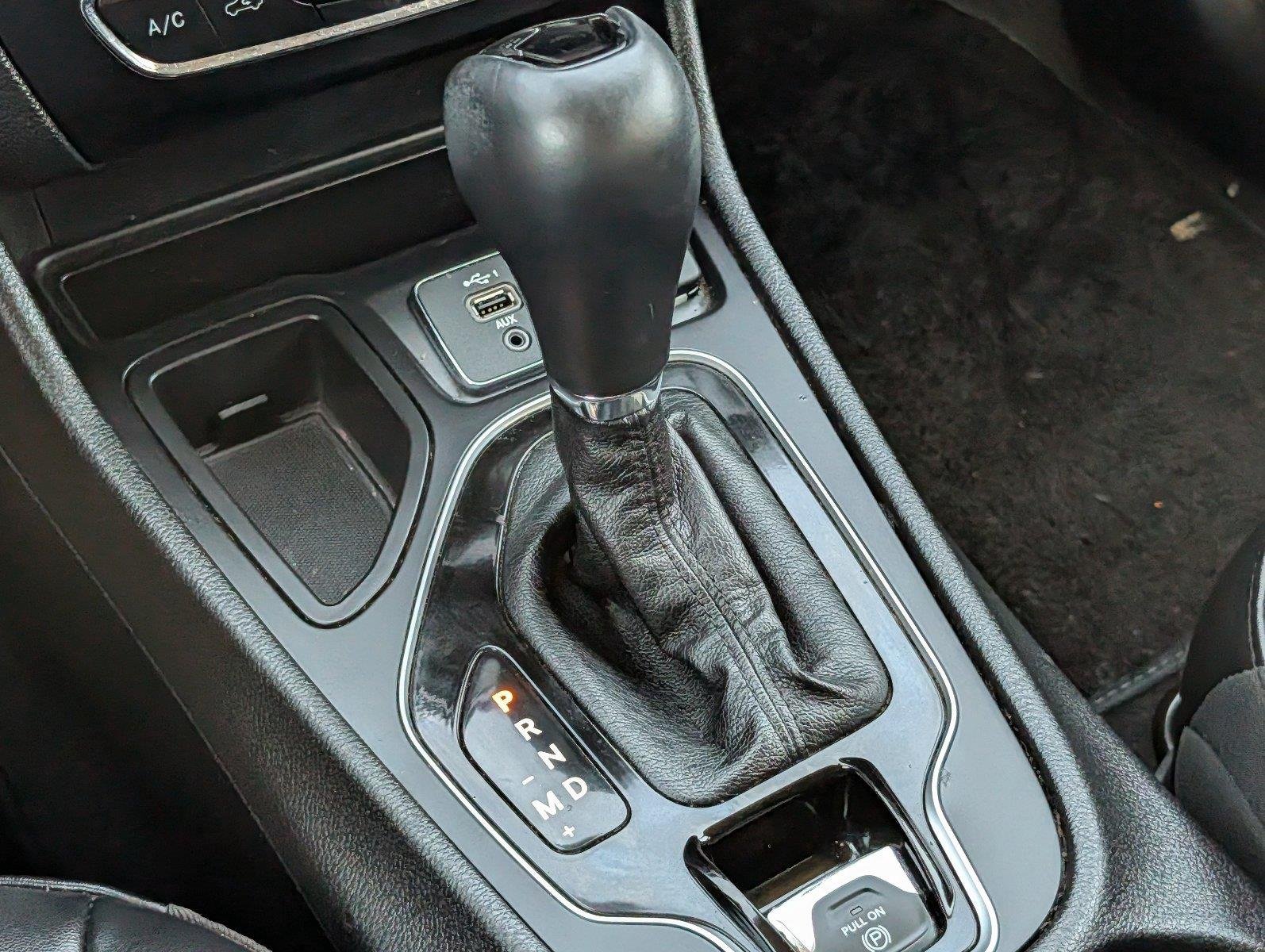 Used 2021 Bright White Clearcoat Jeep Altitude image 19