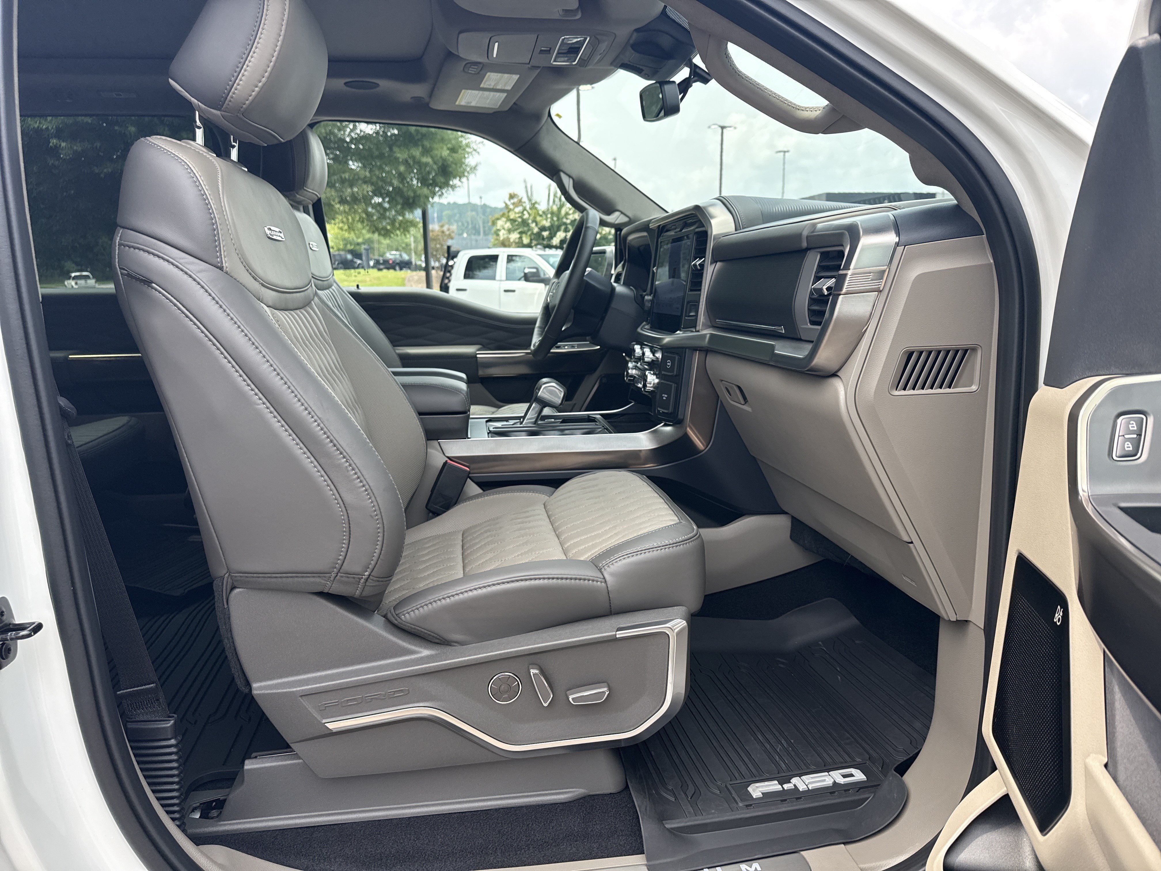 Used 2026 White Ford Platinum image 13