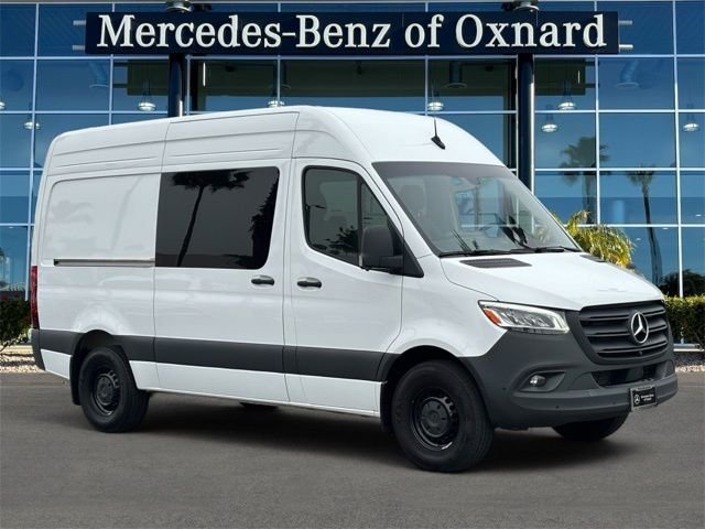 2025 Mercedes-Benz Sprinter 2500 Crew 144 WB