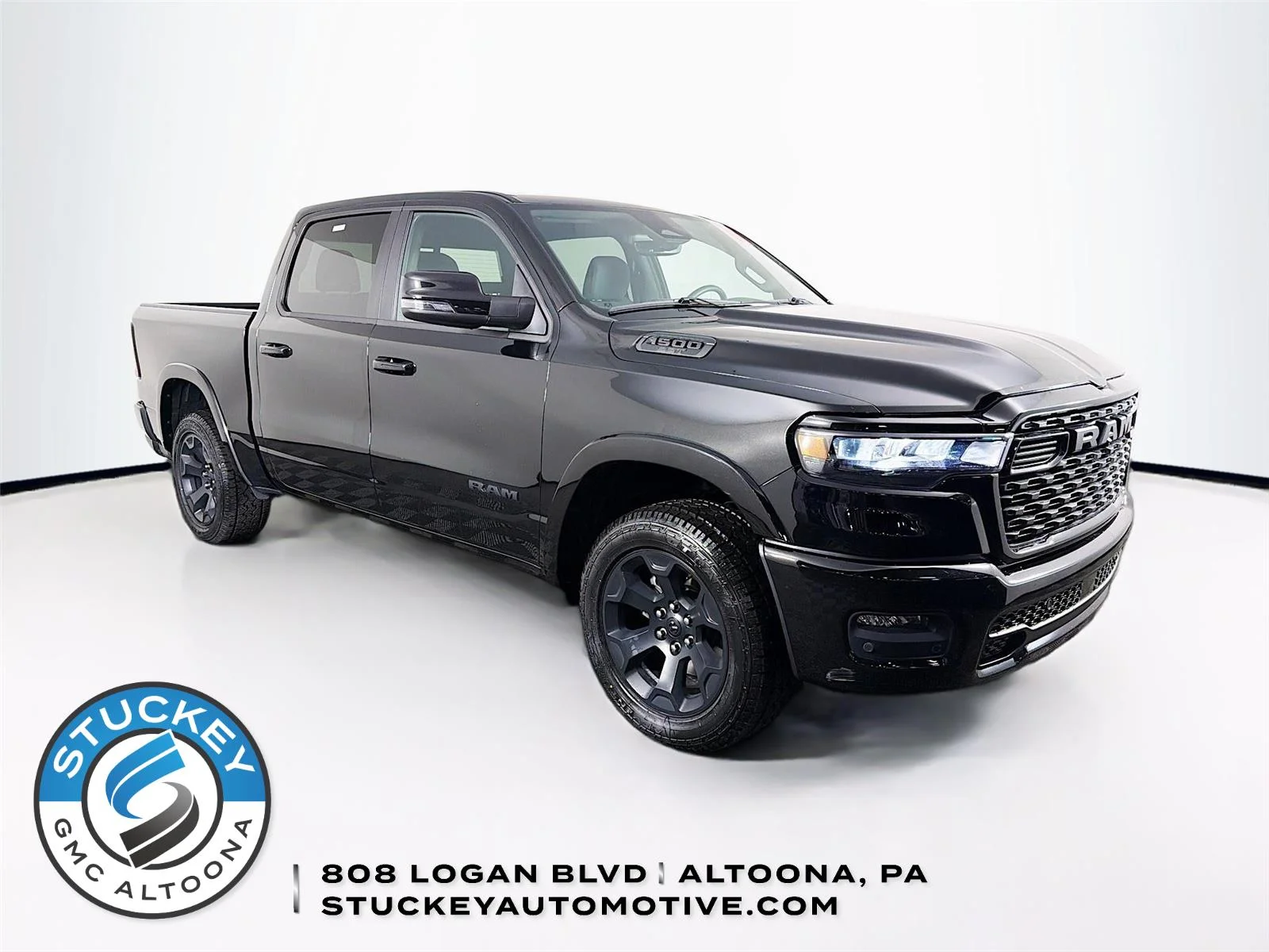 2025 RAM 1500 Big Horn/Lone Star 4x4 Crew Cab 5'7's photo