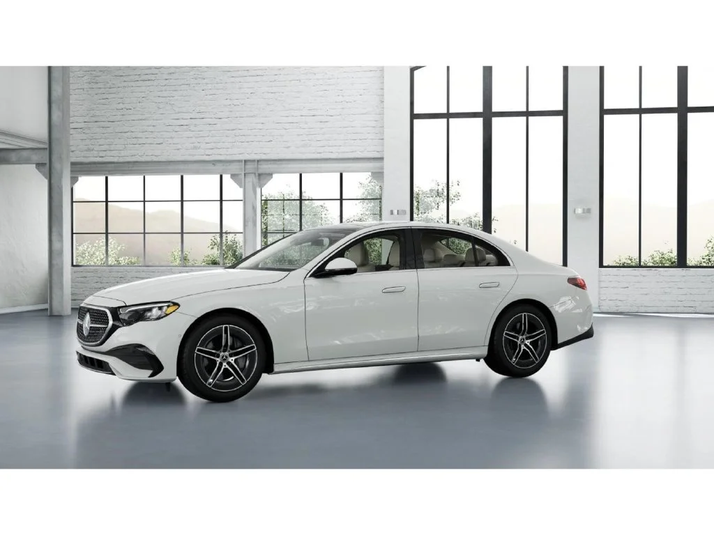 New 2027 White Mercedes-Benz E 450 image 37