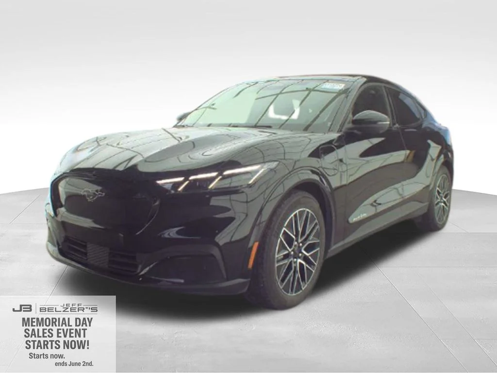 2025 Ford Mustang-Mach-e Premium's photo