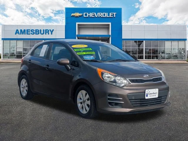 2016 Kia Rio 5-Door EX