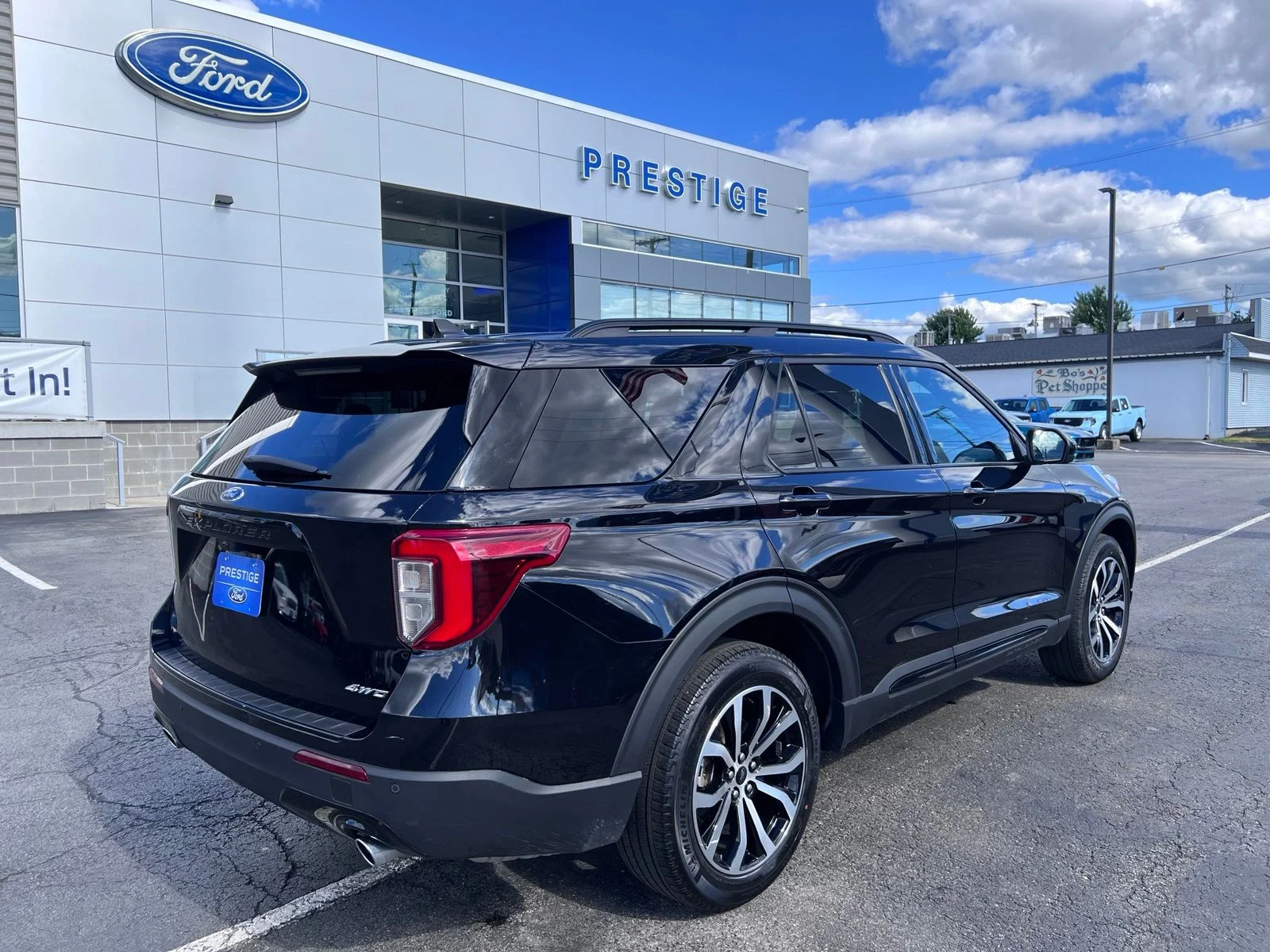Certified Used 2023 Agate Black Metallic Ford ST-Line image 9