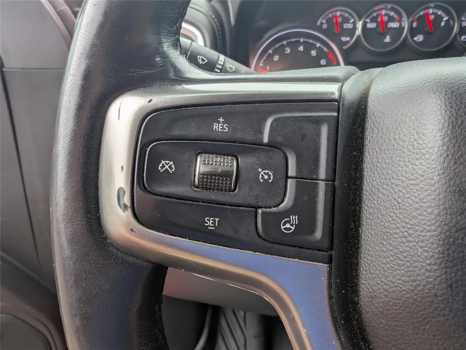 Used 2021 RED HOT Chevrolet LT Trail Boss image 28