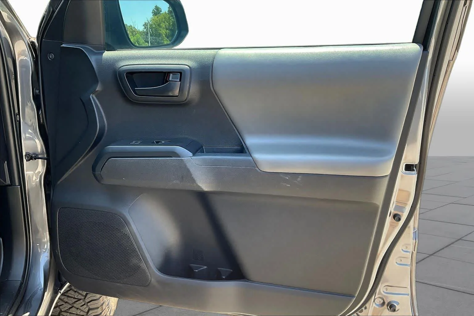 Used 2021 Magnetic Gray Metallic Toyota SR image 22