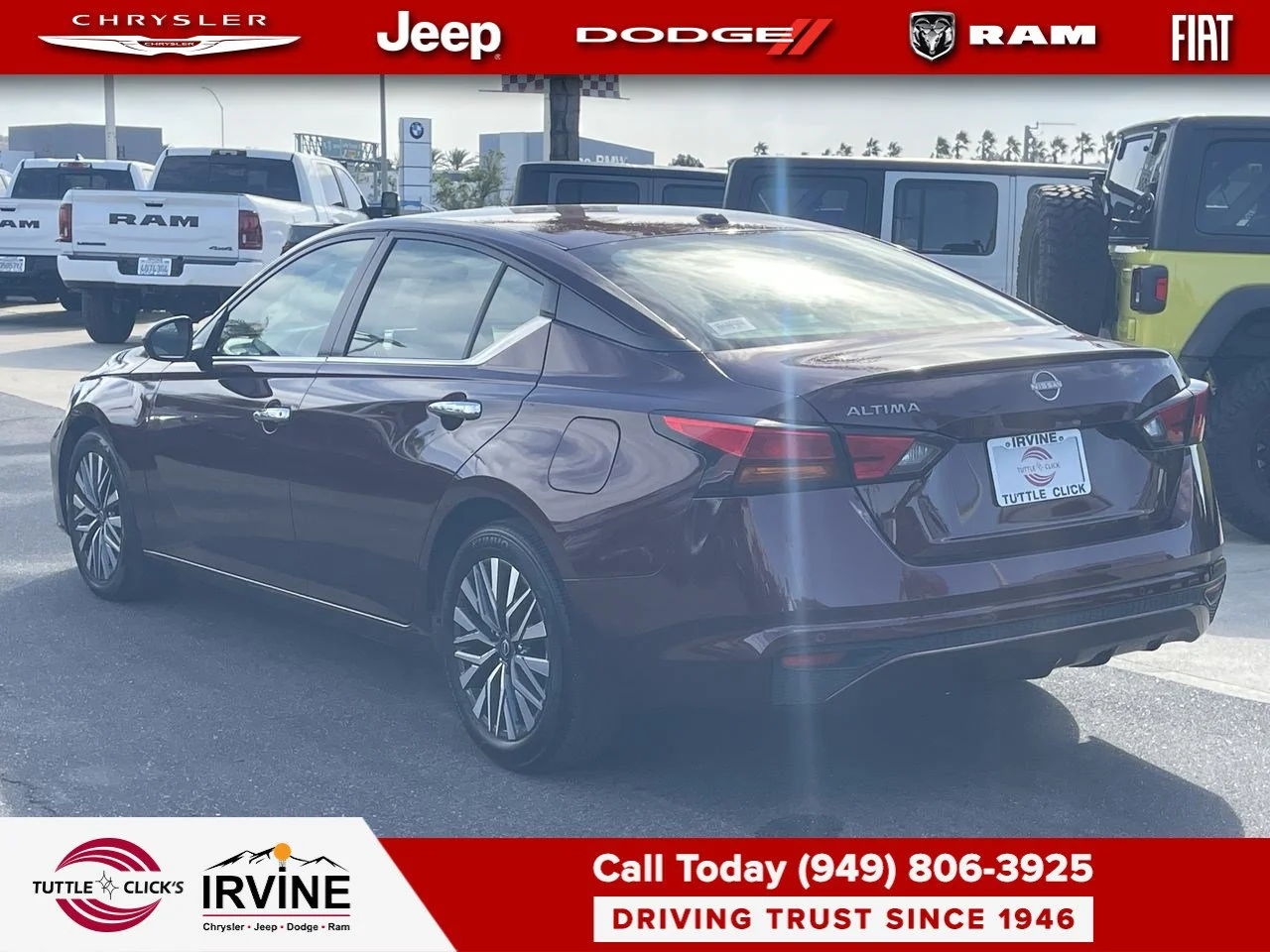 Used 2025 Garnet Pearl Metallic Nissan SV image 13