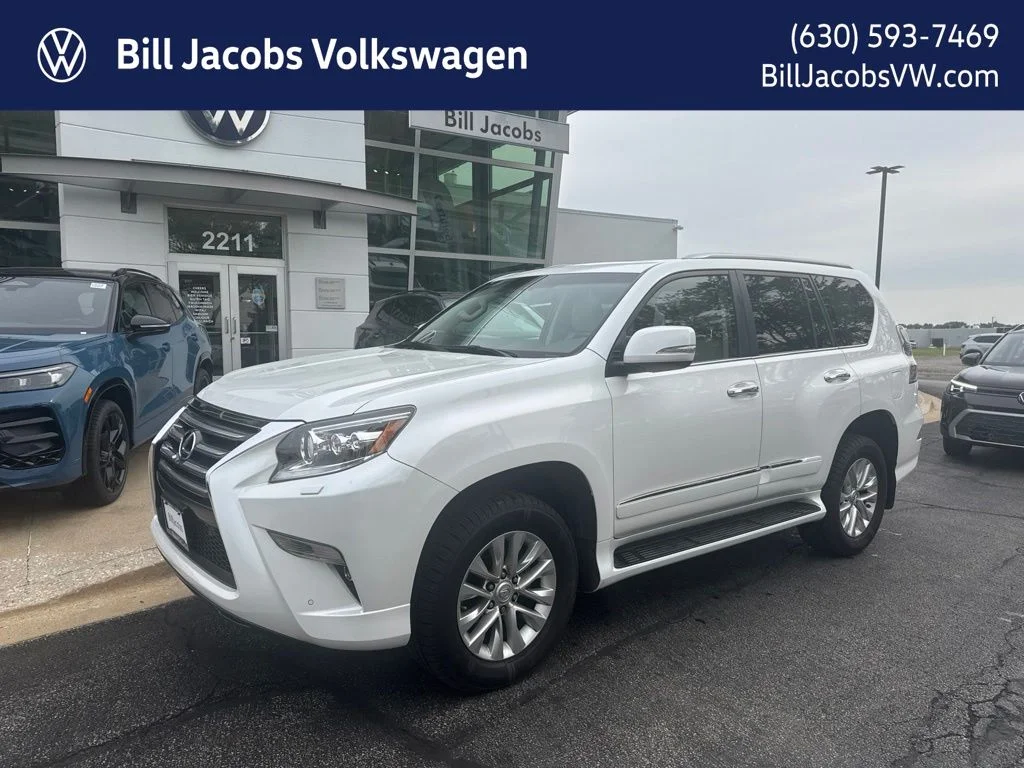 Used 2014 Starfire Pearl Lexus 460 image 1
