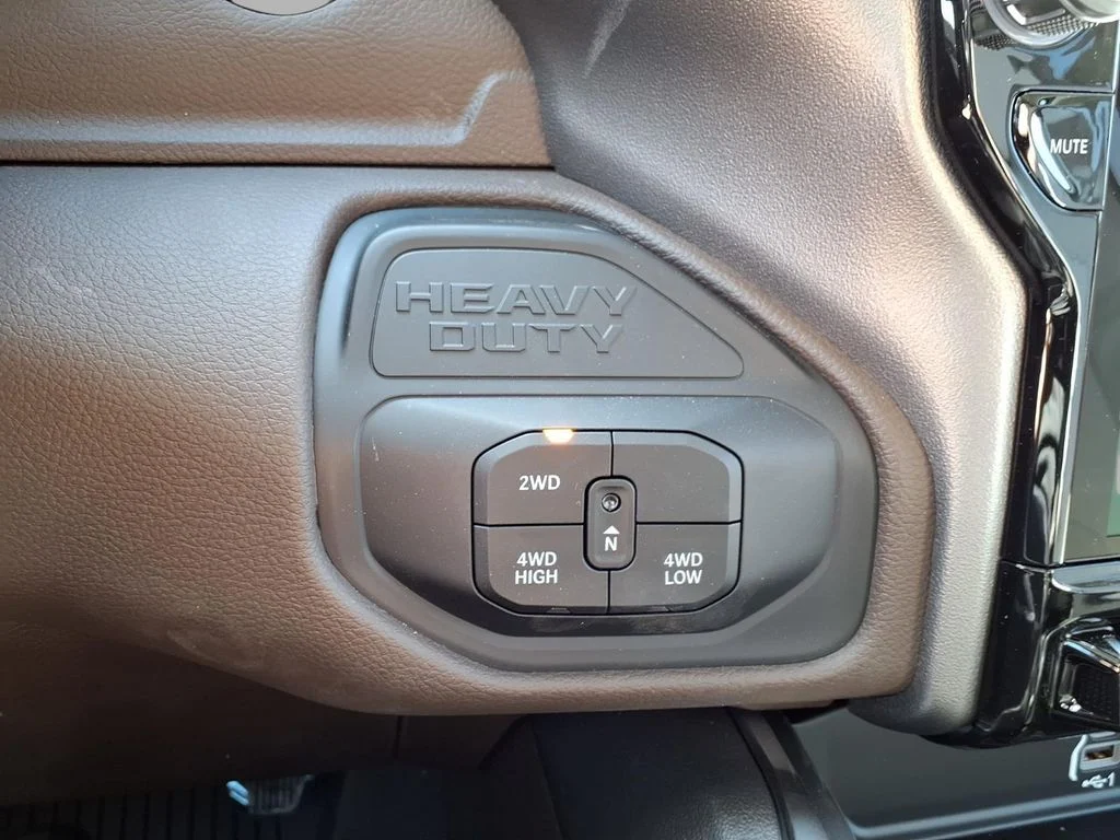 New 2026 Bright White Clear-Coat Exterior Paint RAM Laramie image 9