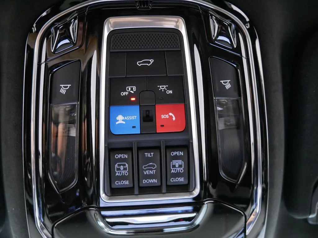 New 2026 High Gloss Black Jeep Summit Reserve image 27