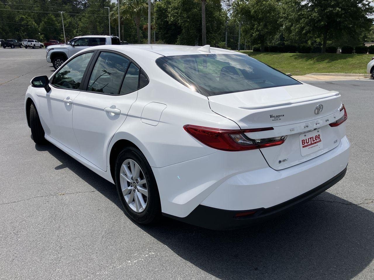 Used 2026 Ice Cap Toyota LE image 3