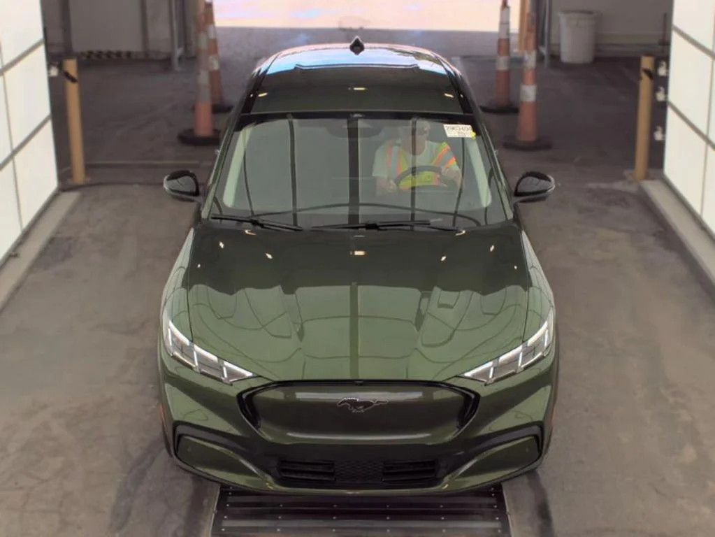 Used 2025 Green Metallic Ford Premium image 2