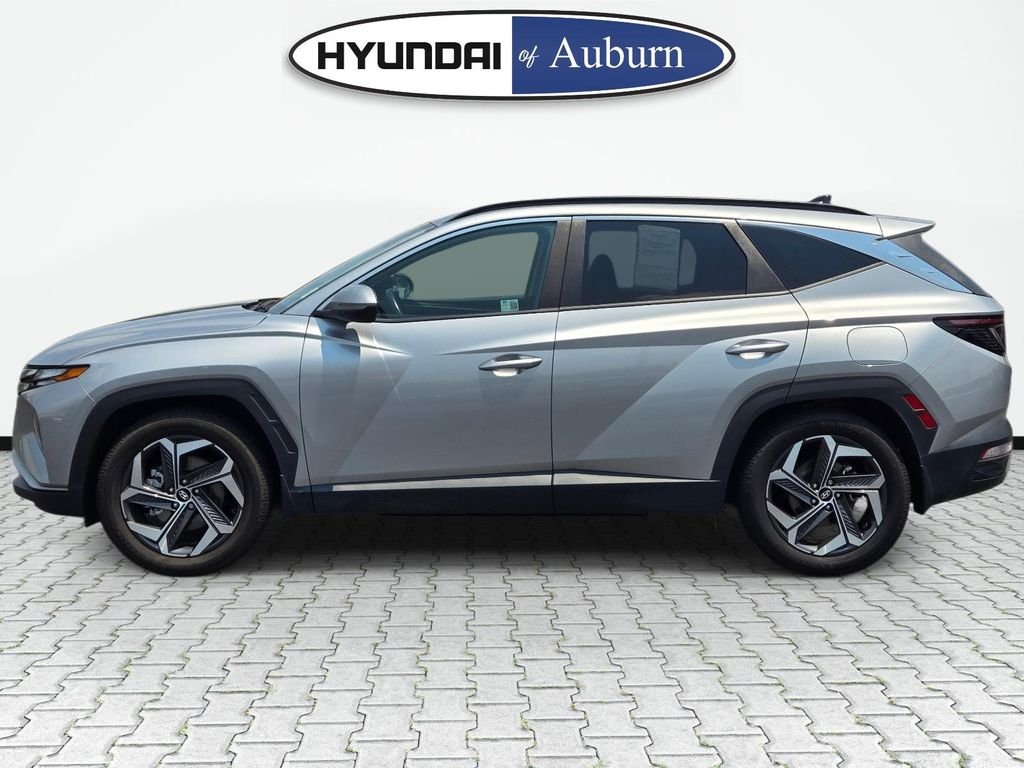 Used 2024 Silver Hyundai SEL image 10