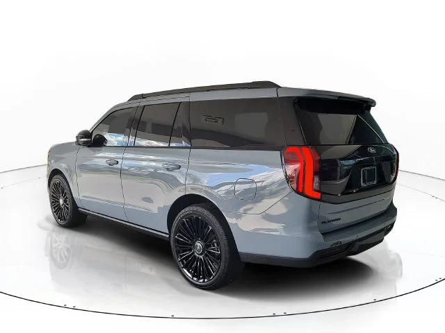 New 2027 Gray Metallic Ford Platinum image 5