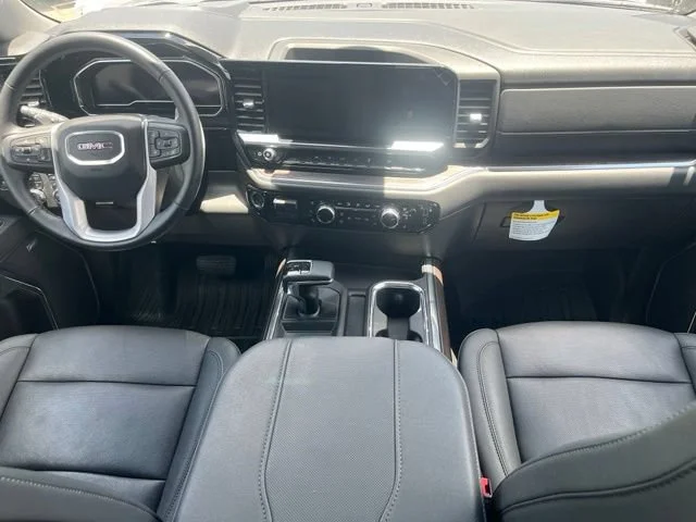 Used 2025 Sterling Metallic GMC SLT image 16