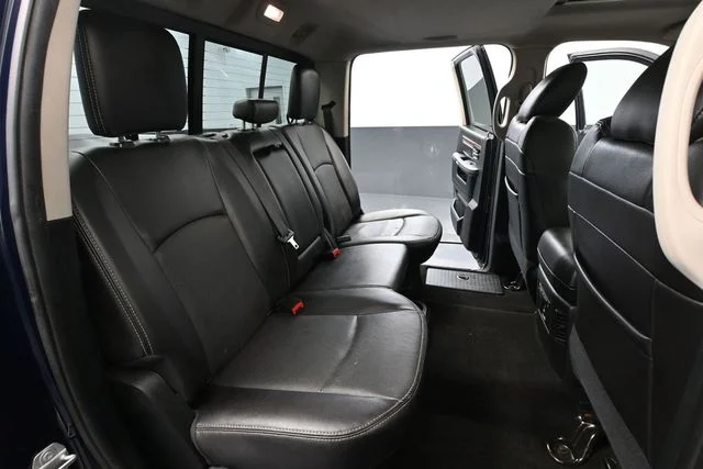 Used 2016 Blue Ram Laramie image 40