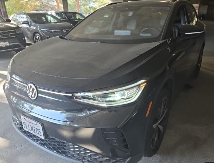 Used 2023 Black Volkswagen Pro S image 1