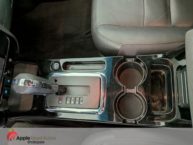 Used 2011 White Ford Limited image 20