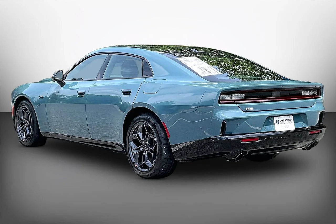New 2026 Pitch Black Dodge R/T Plus image 6
