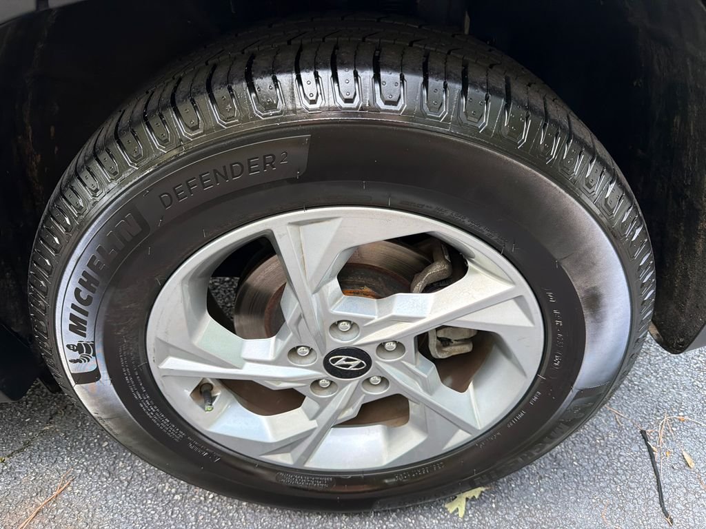 Used 2022 Gray Hyundai SEL image 19