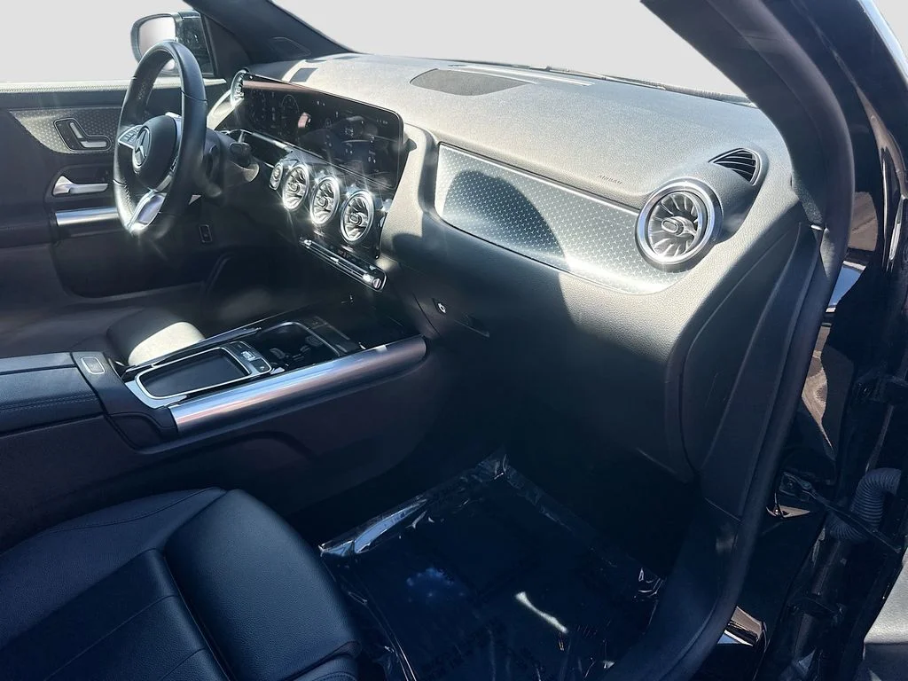 2025 Mercedes-Benz GLA GLA250 - Photo 27