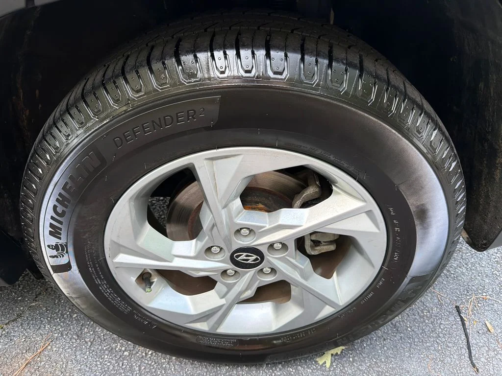 Used 2022 Gray Hyundai SEL image 19