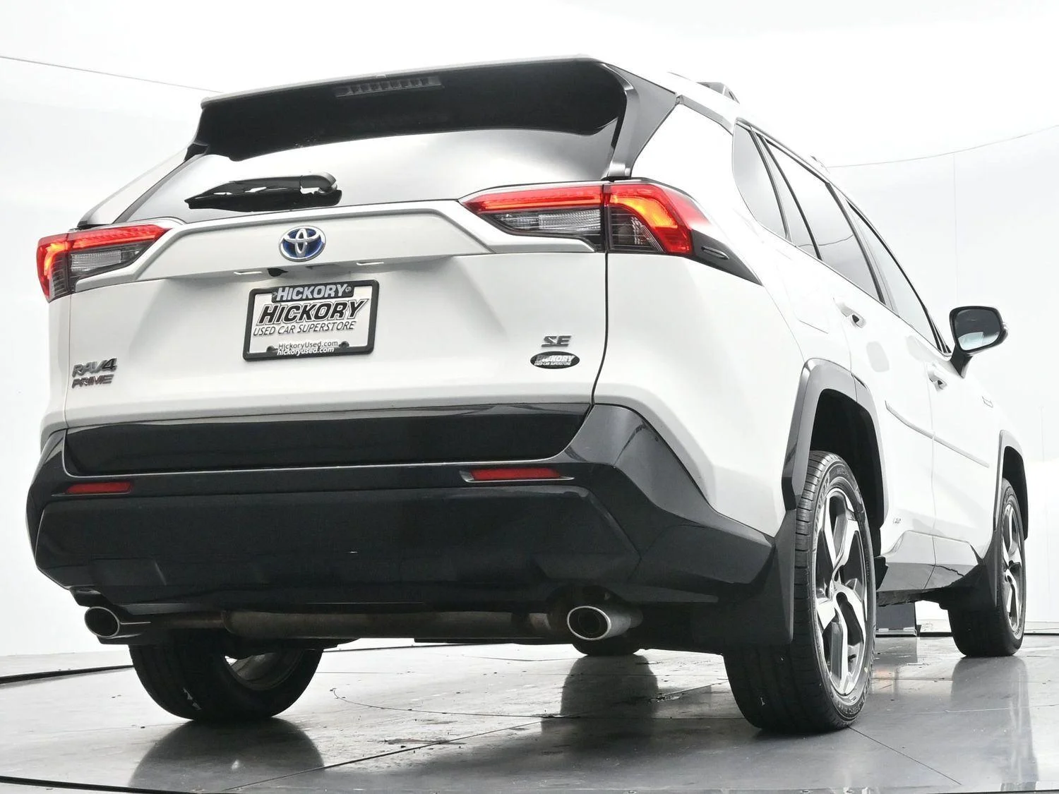 Used 2024 Ice Cap Toyota SE image 49