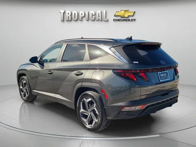 Used 2024 Gray Hyundai SEL image 2