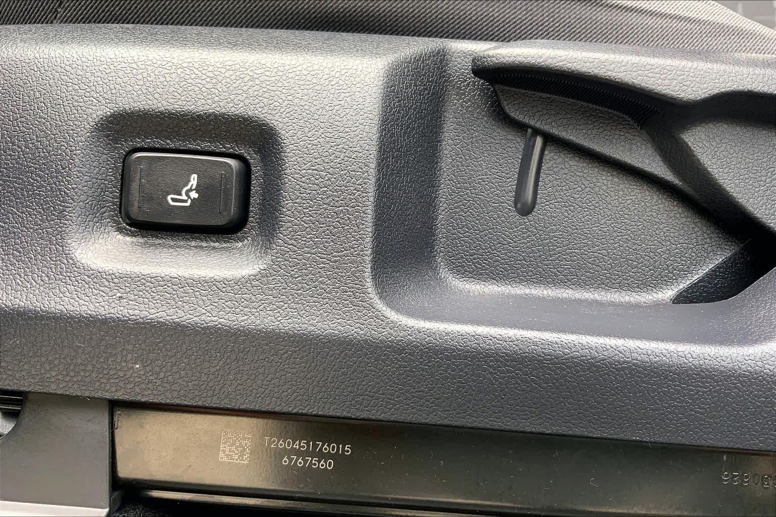 Used 2026 Heritage Blue Toyota SR5 image 33