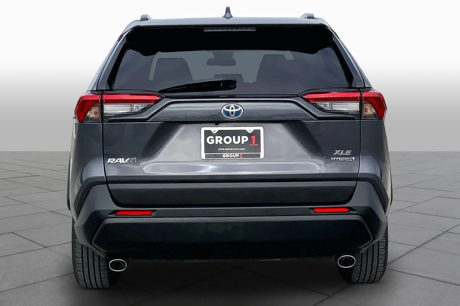 Used 2021 Magnetic Gray Metallic Toyota Hybrid XLE image 5