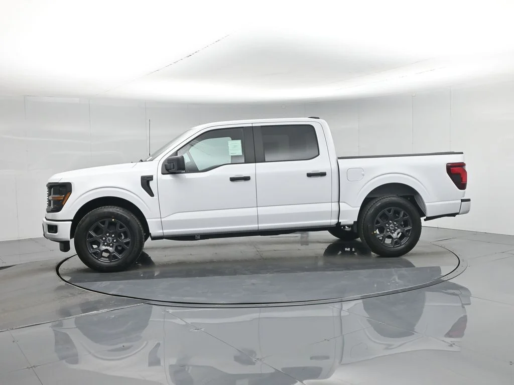 New 2026 Oxford White Ford STX image 27