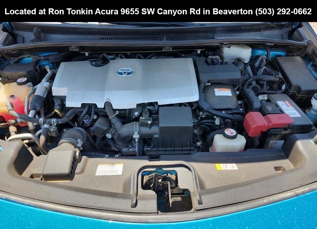 Used 2018 Blue Magnetism Toyota Advanced image 12