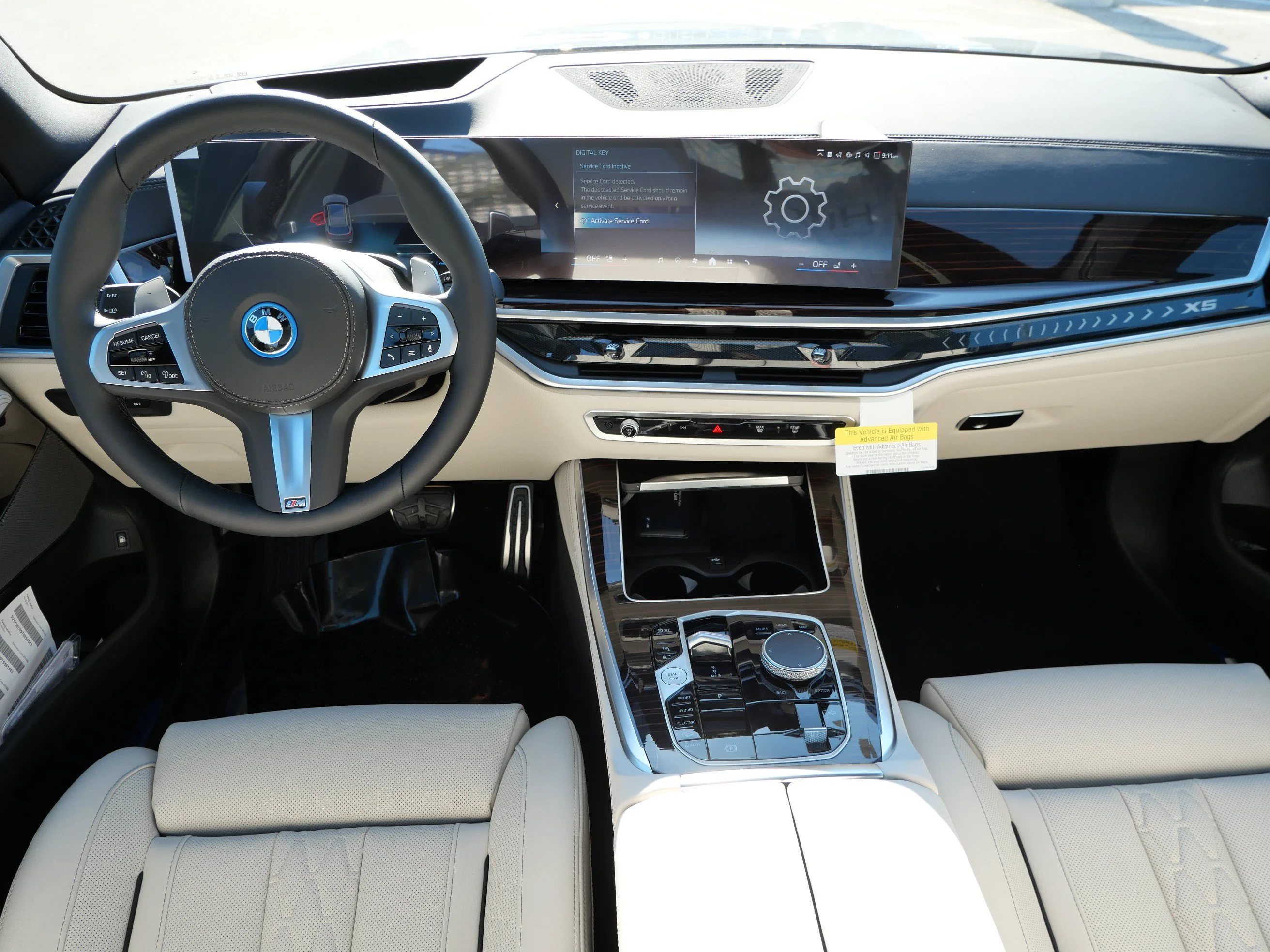 New 2026 Dravit Grey Metallic BMW xDrive50e image 8