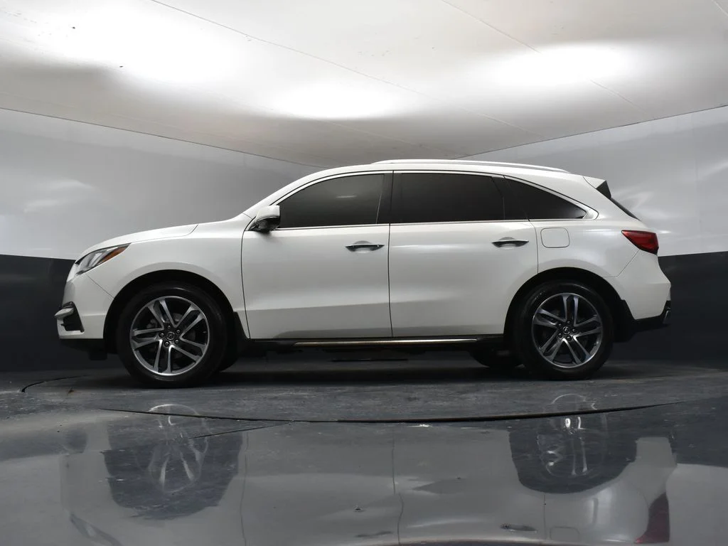 2017 Acura MDX Advance and Entertainment Package - Photo 33