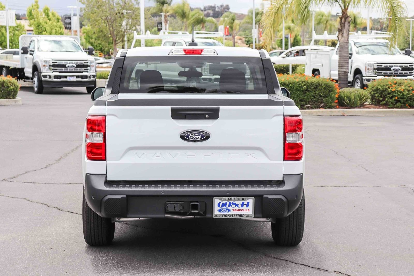 New 2026 Oxford White Ford XL image 5