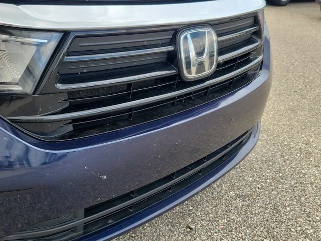 Used 2021 Obsidian Blue Pearl Honda Touring image 14