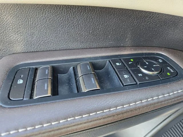 Used 2024 Gray Lexus RX 350h image 37