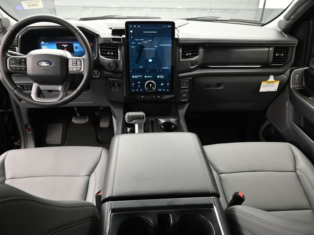 2025 Ford F-150 Lightning Flash - Photo 21