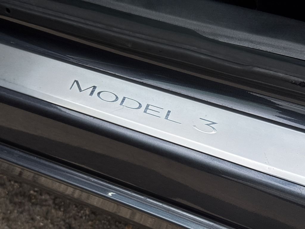 Used 2019 Gray Tesla Long Range image 27