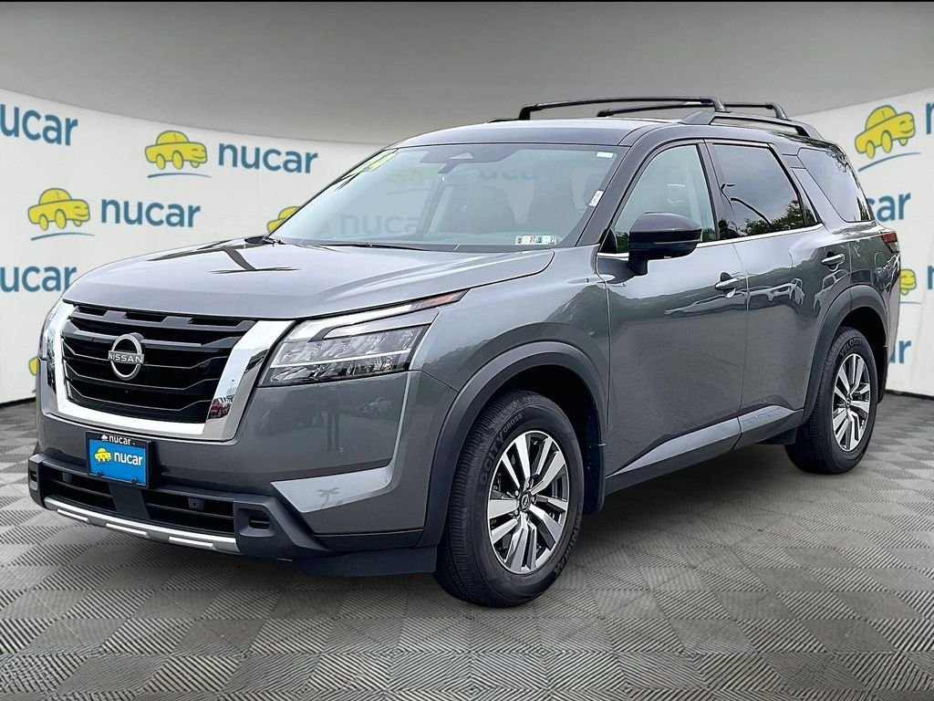 Used 2024 Gun Metallic/Super Black Nissan SL image 3