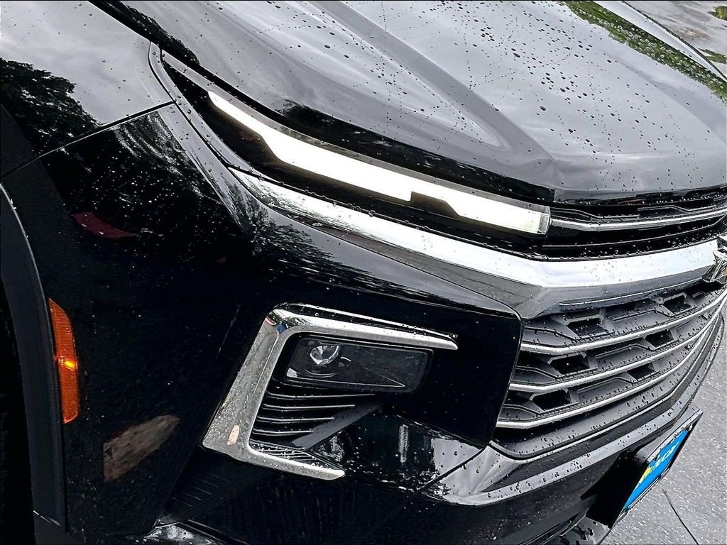 Used 2024 Black Chevrolet LT image 30