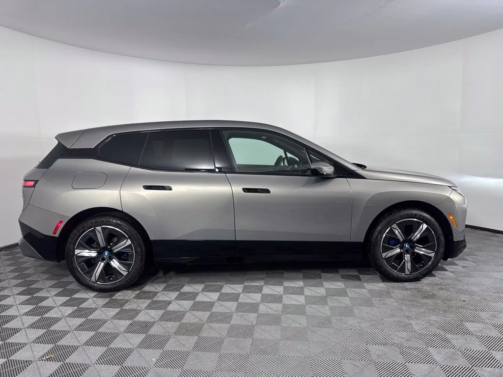 Certified Used 2025 Gray BMW xDrive50 image 4