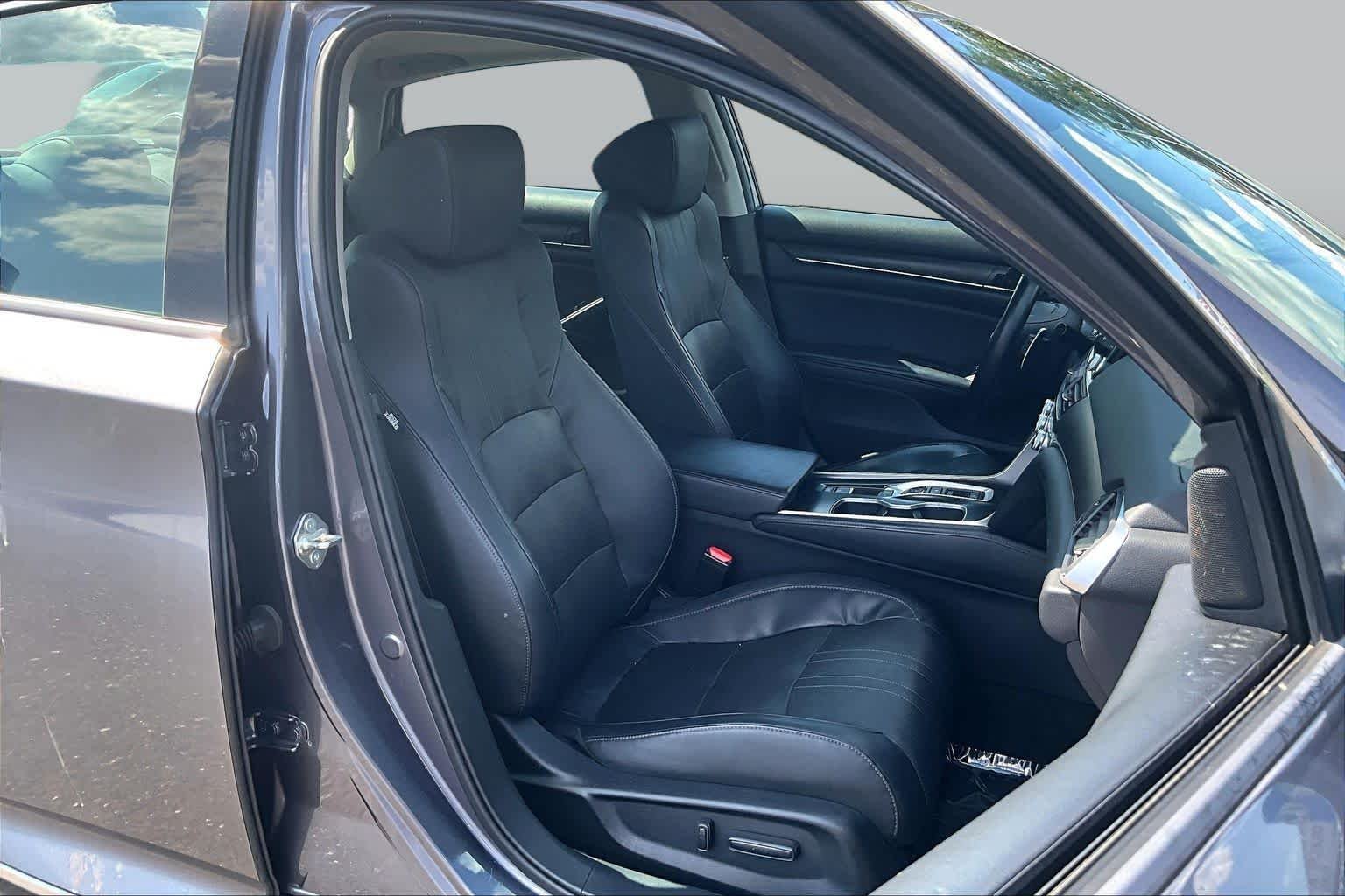 Used 2018 Modern Steel Metallic Honda EX-L 2.0T image 9