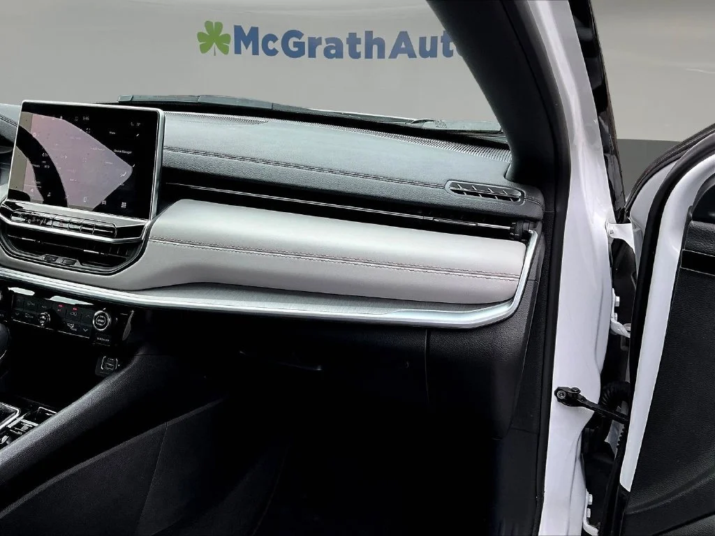 2025 Jeep Compass Limited - Photo 29