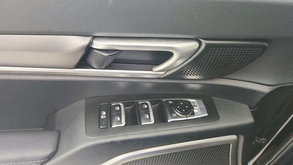 Used 2025 Gray Kia S image 24