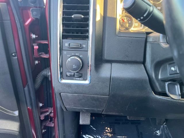 Used 2018 Red Ram Laramie image 29